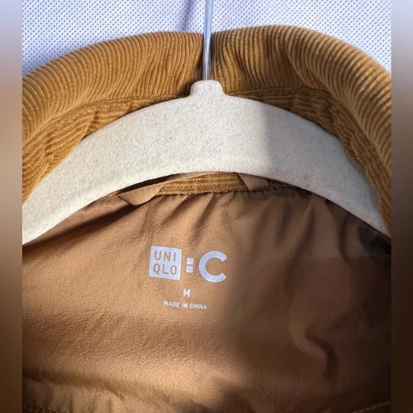 Uniqlo PUFFTECH Blouson (Warm Padded) Corduroy Collar like new condition Size M - Picture 5 of 8